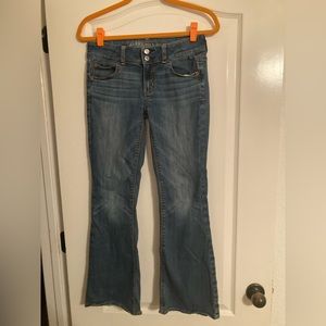 American Eagle 4 Short Bootcut Jeans